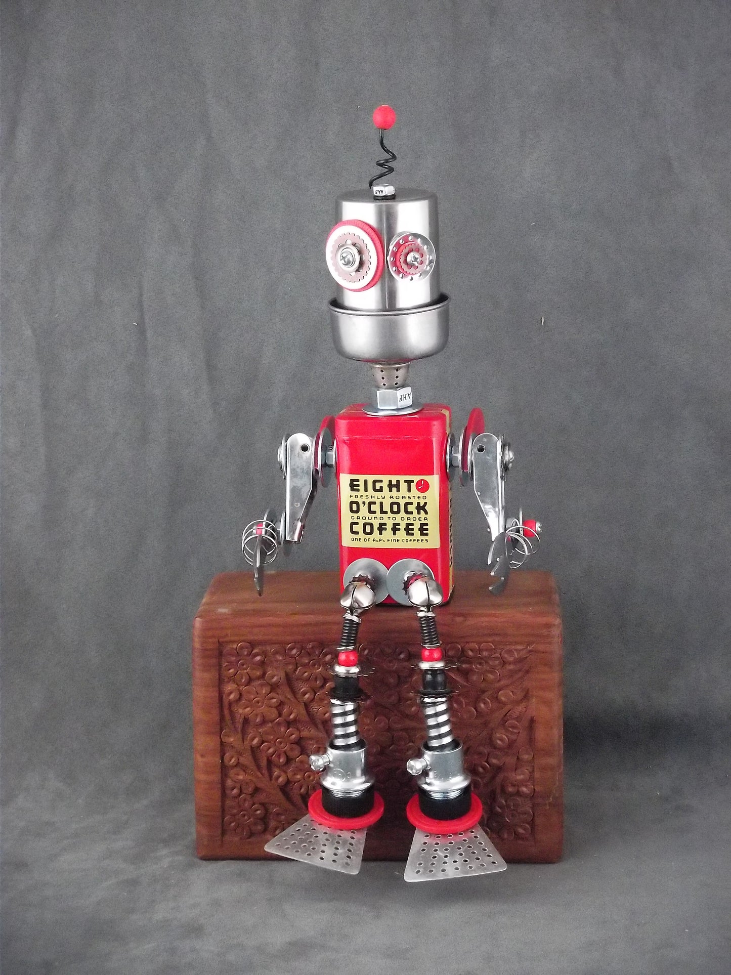 Woah-Botz "Ocho 1402" Original