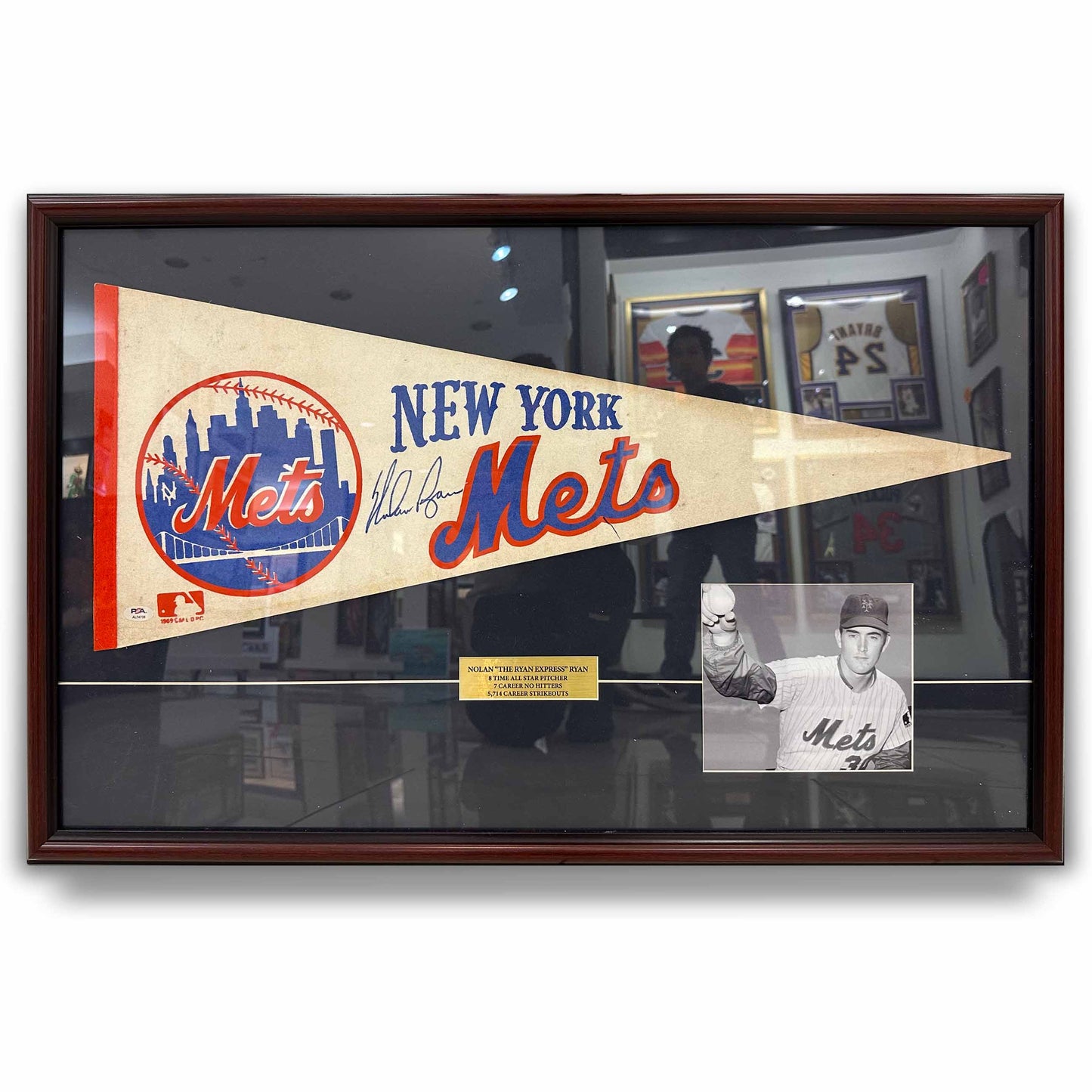 Art Center Gallery Nolan Ryan New York Mets Framed Pennant Flag Collectible