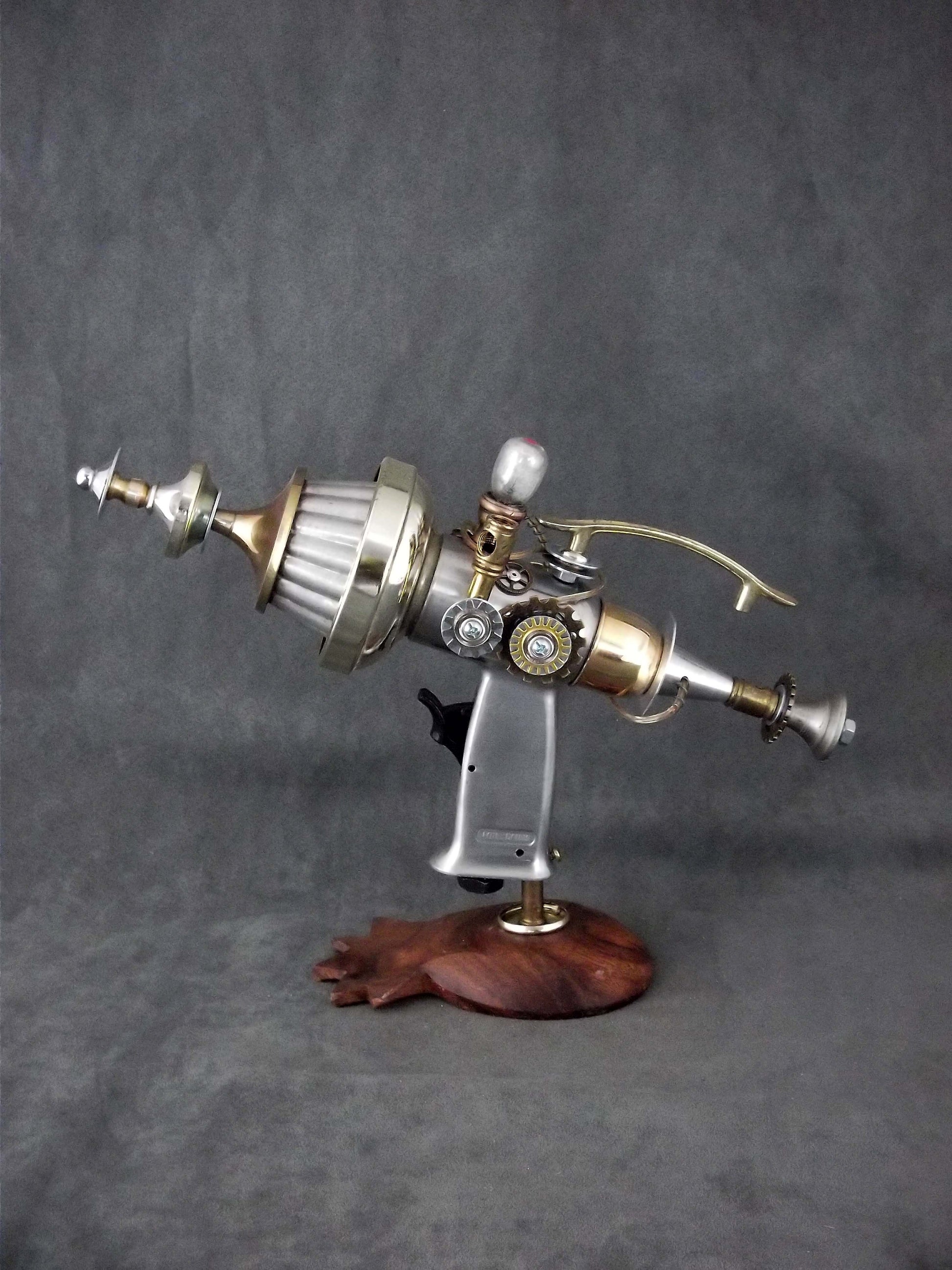 Woah-Botz "Pitter 1282" Original