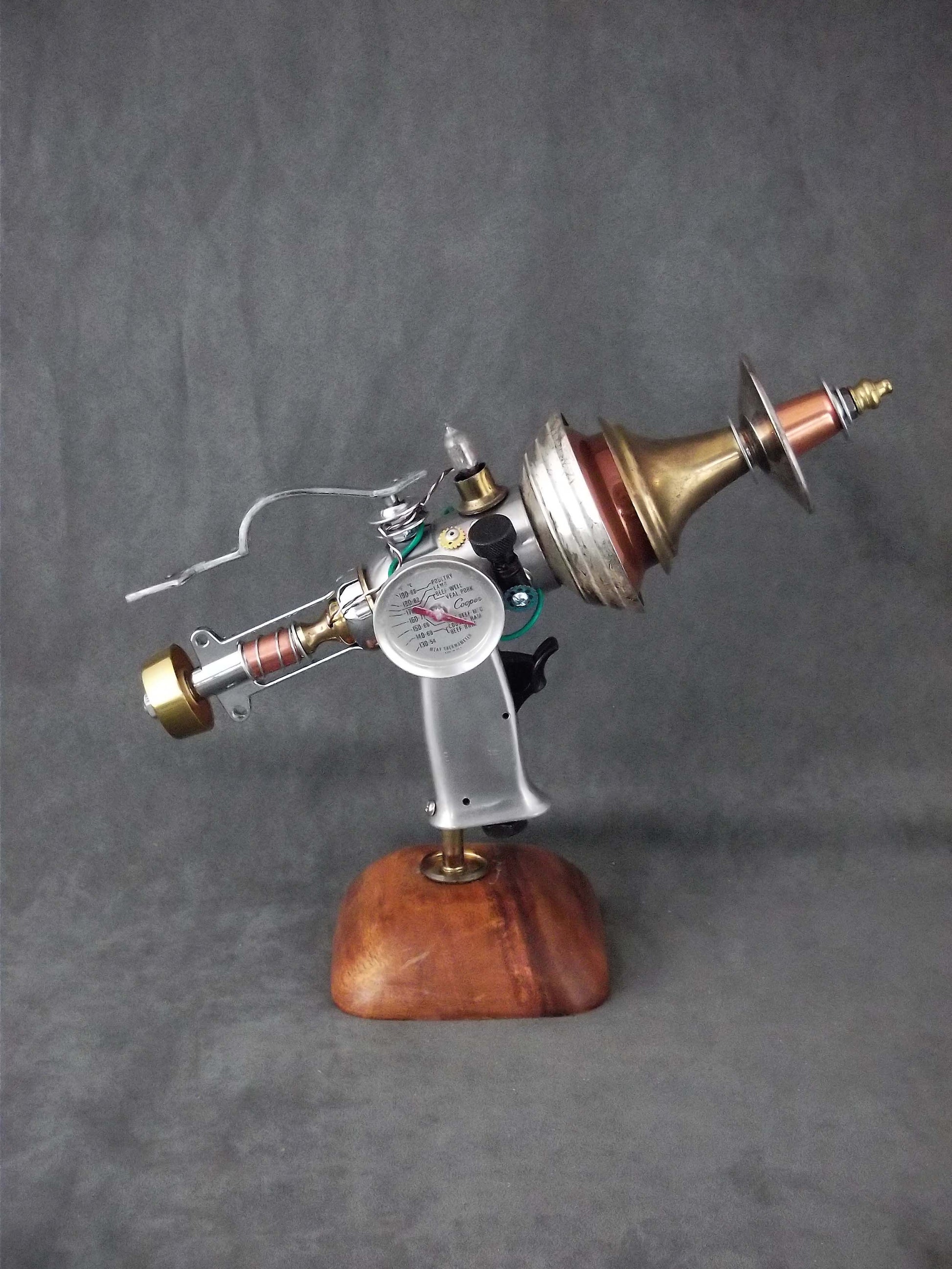 Woah-Botz "Shadow Caster 1293" Original